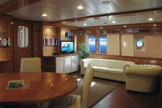 NAVE BARBARA -  Salon